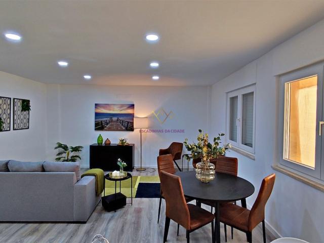 Apartamento venda em Bairro de Santa Cruz de Benfica, Lisboa