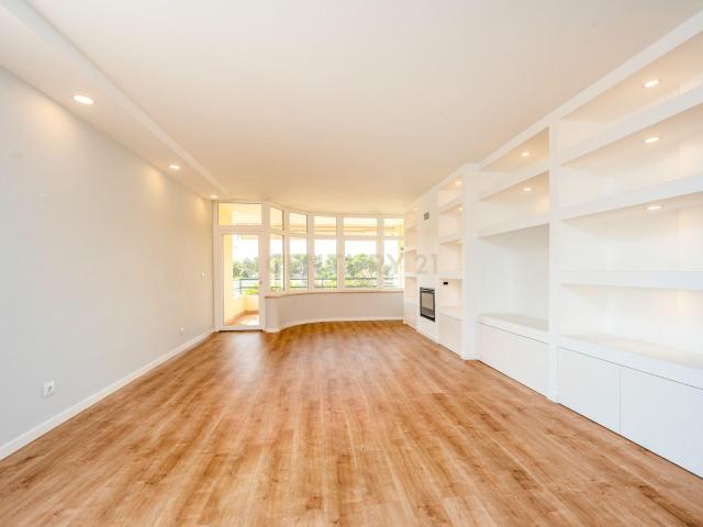Apartamento alugar em Bairro do Rosário, Cascais