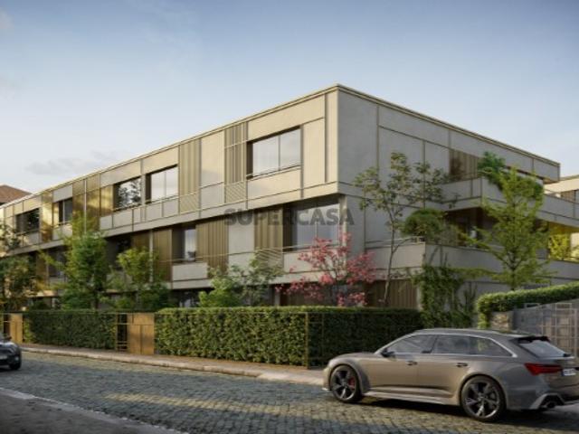 Casa venda em Porto, Lordelo Do Ouro