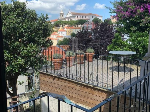 Apartamento alugar em Santa Maria Maior, Lisboa