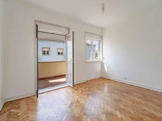 Apartamento alugar em Campo de Ourique, Lisboa