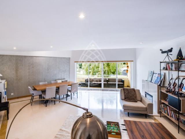 Apartamento venda em Quinta de São Martinho, Cascais