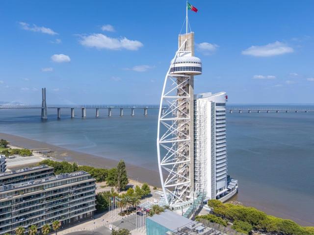 Apartamento venda em Quinta das Laranjeiras, Lisboa