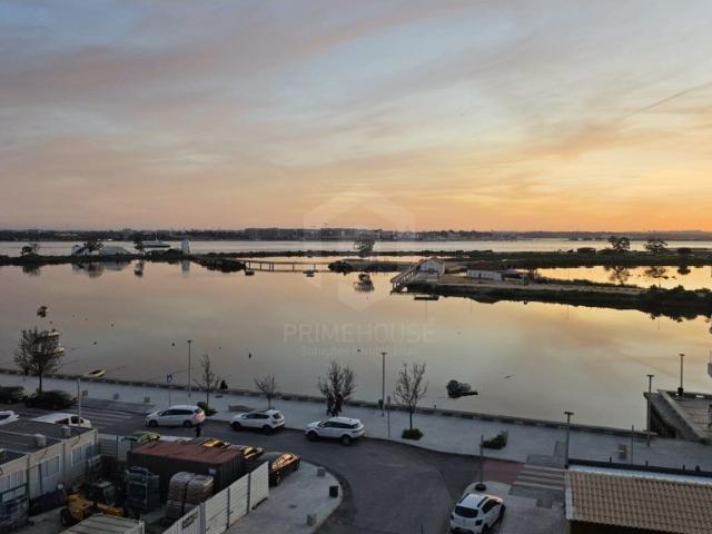 Apartamento venda em Bairro Ferroviário, Barreiro