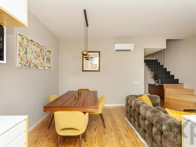Apartamento venda em Porto, Lordelo Do Ouro