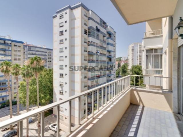 Casa venda em Carnaxide e Queijas, Oeiras