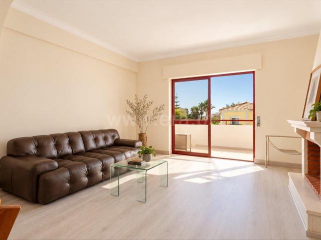 Apartamento venda em Montenegro, Faro
