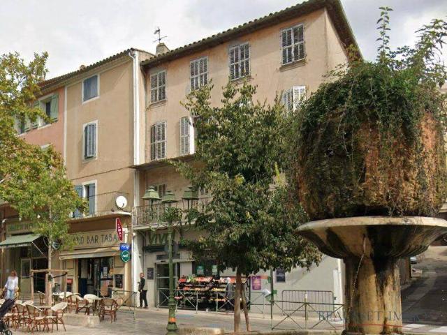 Appartement location à Le Beausset, Var