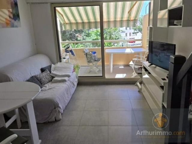 Appartement vente à Arrondissement de Toulon, Le Lavandou