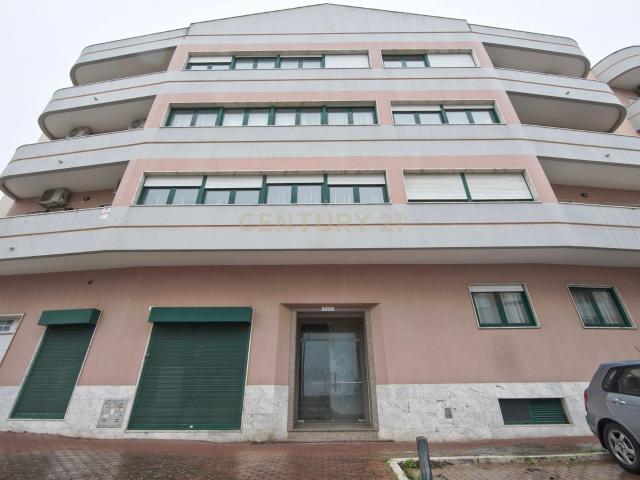 Apartamento venda em Forte Da Casa, Lisboa