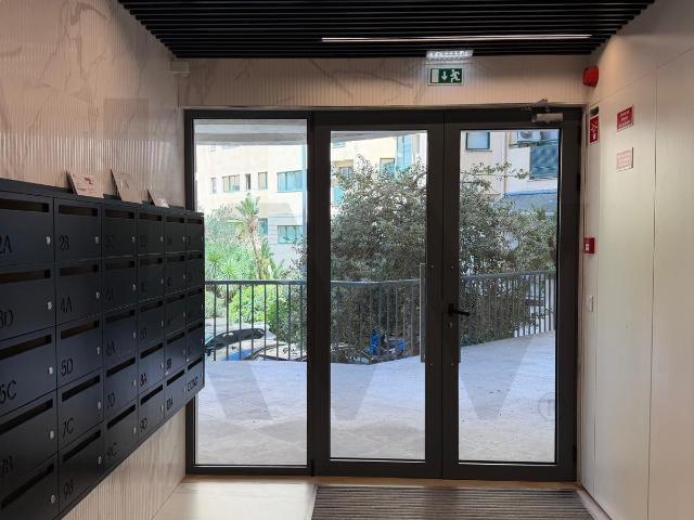 Apartamento alugar em Baixa de Algés, Oeiras