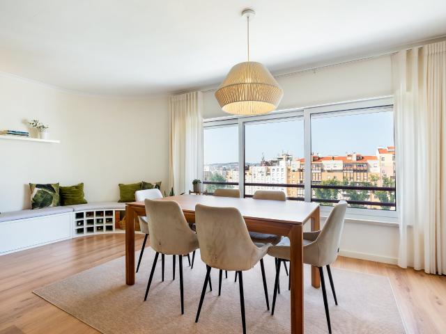 Apartamento venda em Quinta do Lambert, Lisboa