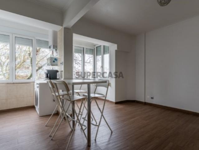 Casa venda em Santa Clara, Lisboa