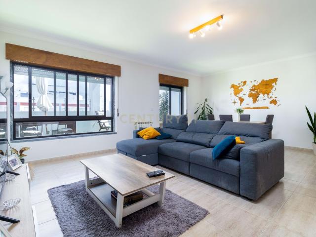 Apartamento venda em Mem Martins, Sintra
