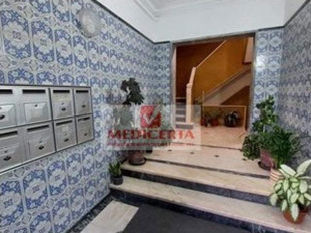 Apartamento venda em Algueirão, Algueirão-Mem Martins