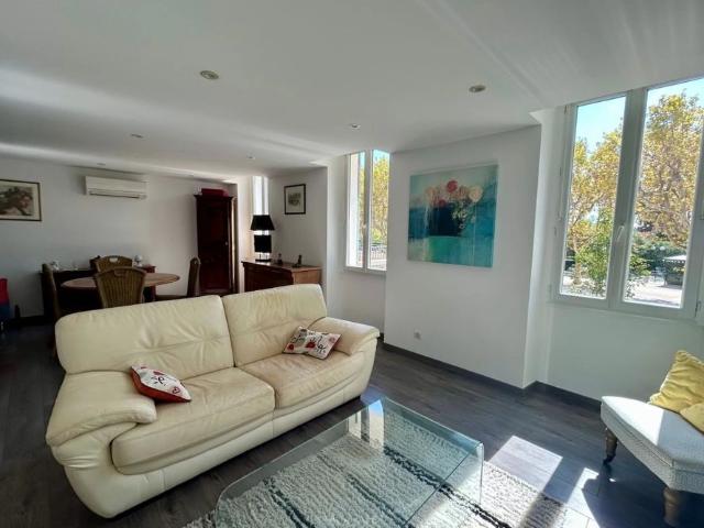 Appartement location à Arrondissement de Toulon, Sanary-sur-mer