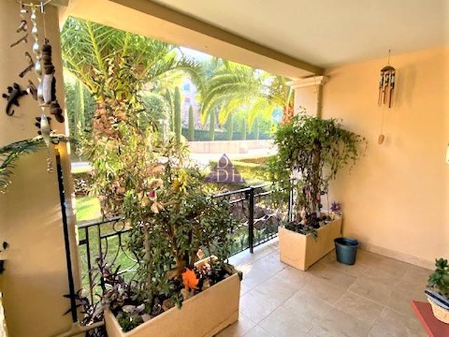 Appartement location à Hyères, Var