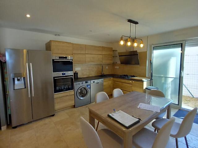Appartement location à Forcalquier, Provence-Alpes-Côte d'Azur
