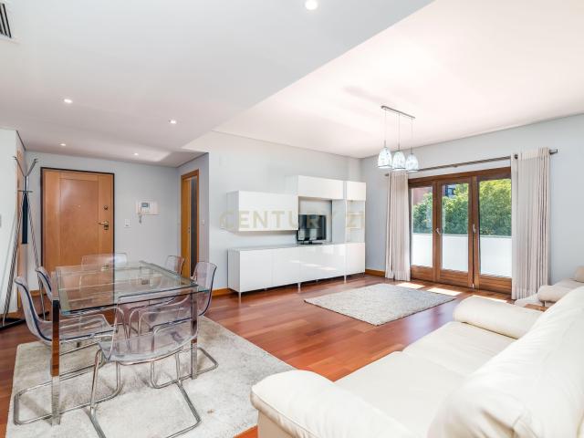 Apartamento alugar em Colinas do Cruzeiro, Odivelas