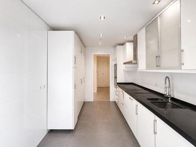 Apartamento alugar em Bairro Espírito Santo, Odivelas