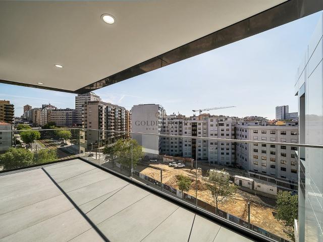 Apartamento venda em Vila Nova De Gaia, Porto