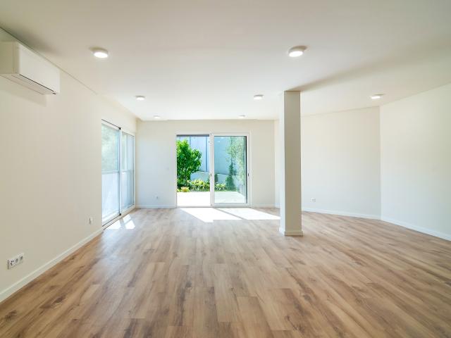 Apartamento venda em Cova da Piedade, Almada