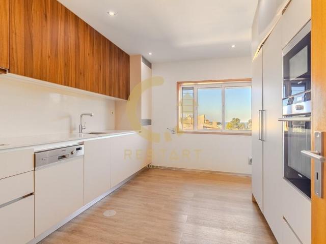 Apartamento alugar em Vila Nova De Gaia, Porto