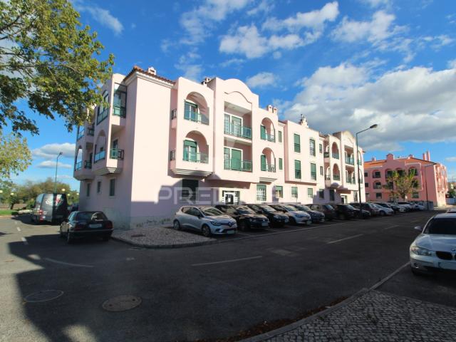 Apartamento alugar em Carodes, Montijo
