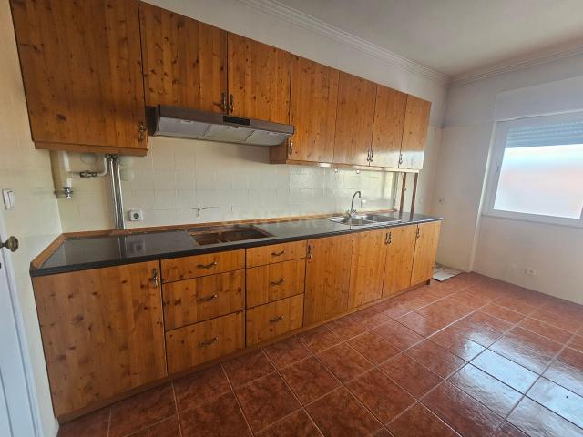 Apartamento venda em Amadora, Lisboa