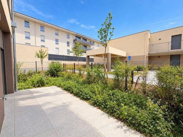 Appartement location à Saint-Laurent-de-Mure, Rhône