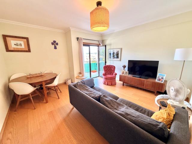 Apartamento alugar em Abuxarda, Cascais