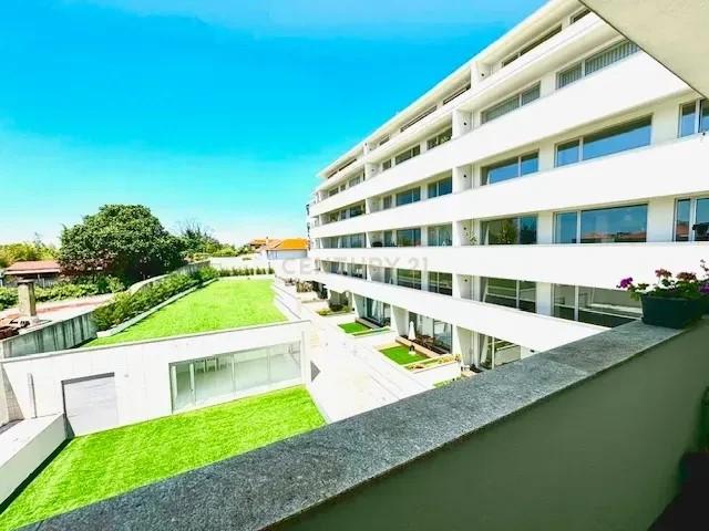 Apartamento venda em Monte Pedral, Porto