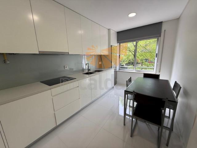 Apartamento alugar em Nogueiró e Tenões, Braga