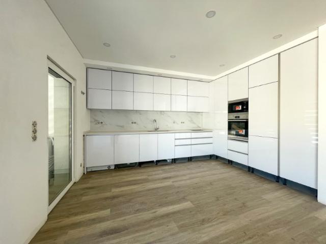 Apartamento venda em Póvoa De Santa Iria