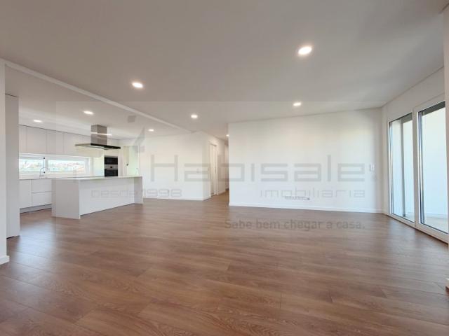 Apartamento venda em Quinta de São Martinho, Cascais