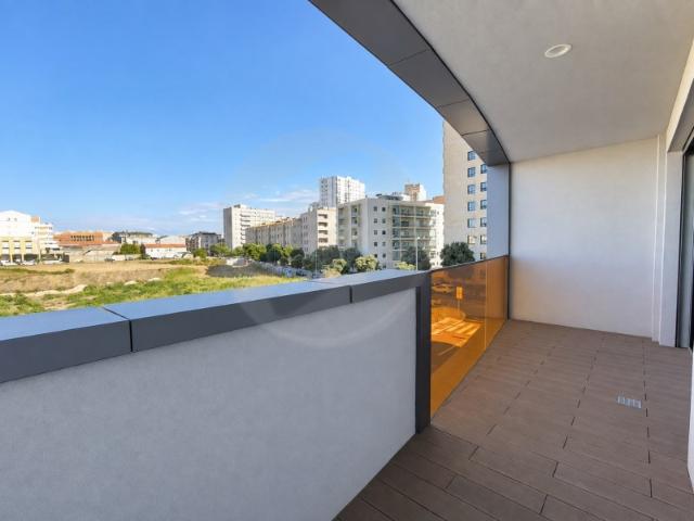 Apartamento alugar em Nova Sintra, A Ver-o-mar