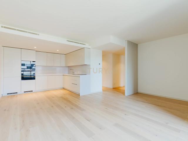 Apartamento alugar em Bairro dos Alfinetes, Lisboa