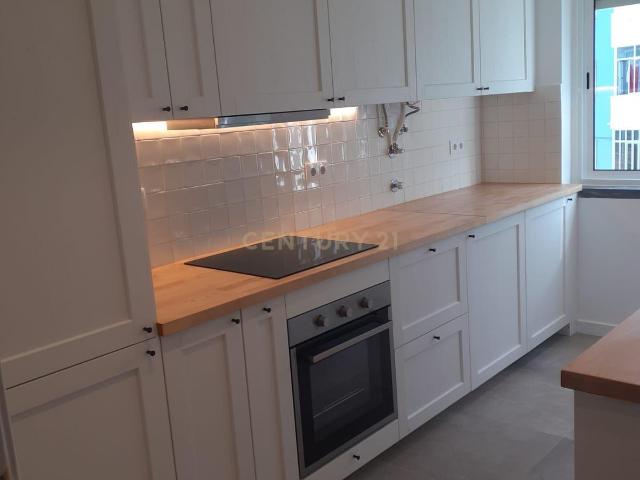 Apartamento alugar em Medrosa, Oeiras