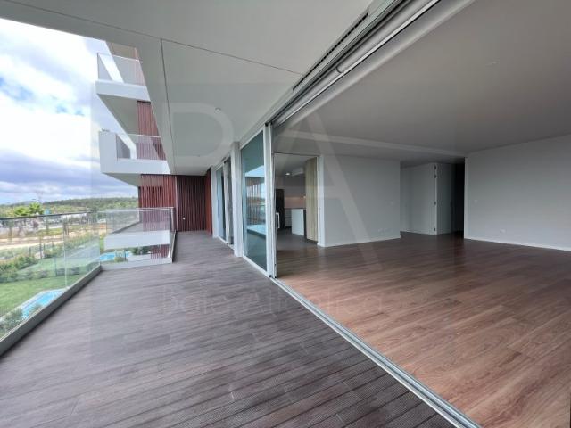 Apartamento alugar em Lisbon Green Valley, Belas