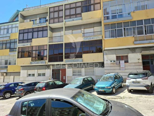 Apartamento alugar em Verderena, Setúbal