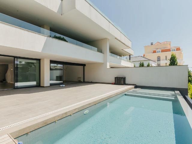 Apartamento alugar em Santo António do Estoril, Cascais