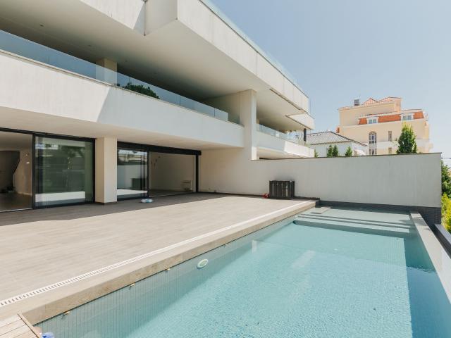 Apartamento alugar em Santo António do Estoril, Cascais