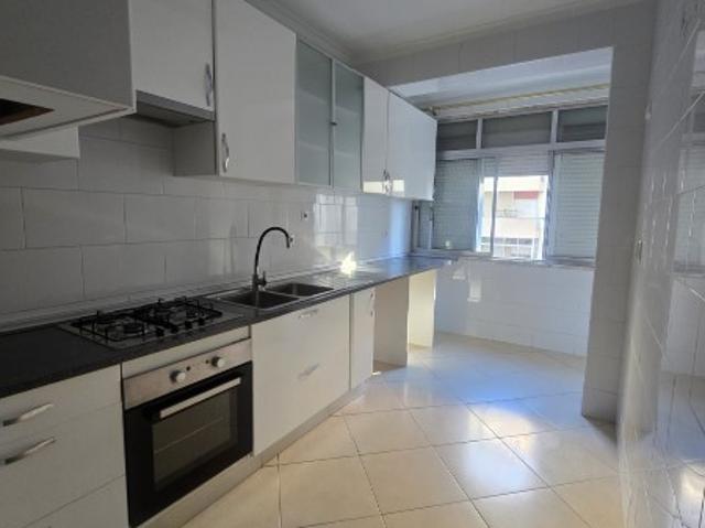 Apartamento alugar em Casal do Privilégio, Odivelas
