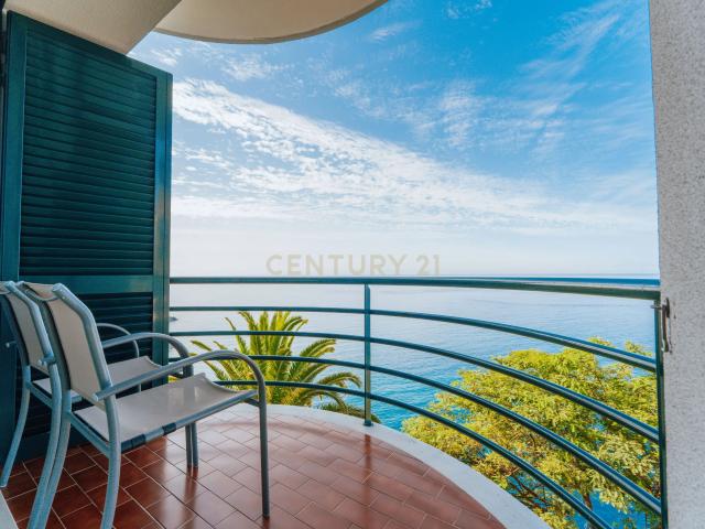 Apartamento venda em Serrado do Mar, Câmara de Lobos