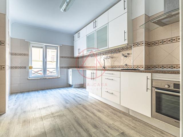 Apartamento venda em Quinta do Conde, Sesimbra