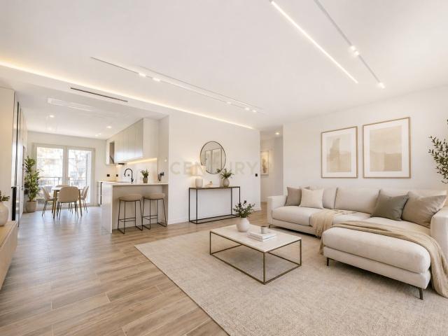 Apartamento venda em Santiago Dos Velhos, Lisboa