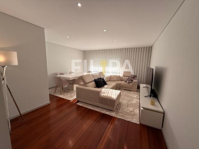 Apartamento venda em Rebordosa, Paredes