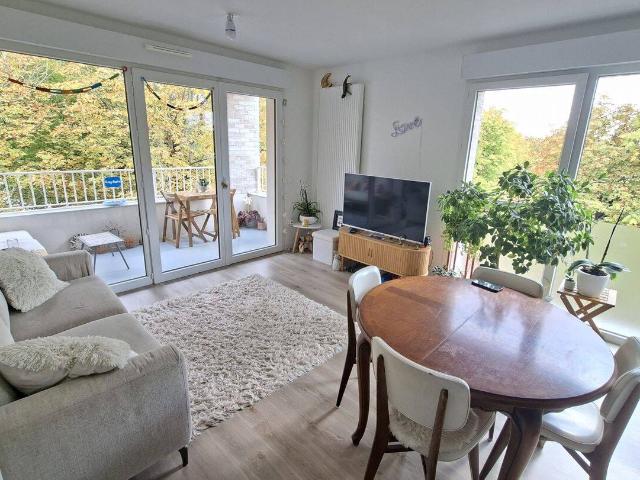 Appartement location à Zone d'activités de la Haute Borne, Rivery