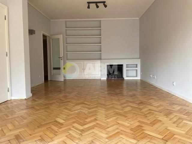Apartamento alugar em Porto, Aldoar