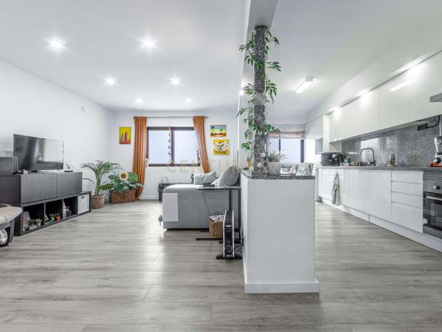 Apartamento venda em Casal da Mira, Amadora